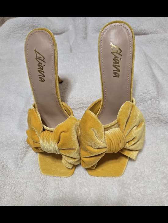 Liliana Shoes - Lira Yellow Velvet Bow Slide Heels